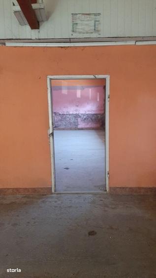 Casă cu 4 camere în Lapoș