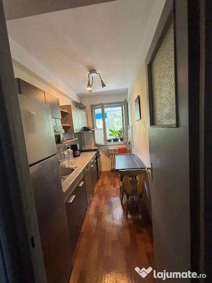 Apartament cu 2 camere semidecomandat în Crângași