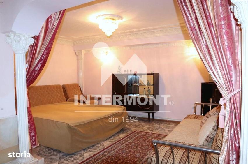 Apartament cu 4 camere în Central