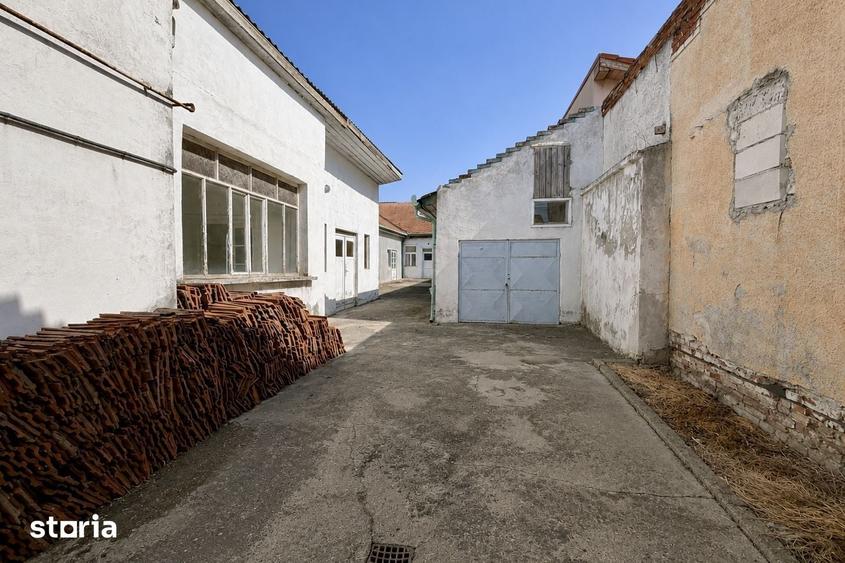 Casa din caramida, 6 camere, zona Parneava, str. Eftimie Murgu - 1