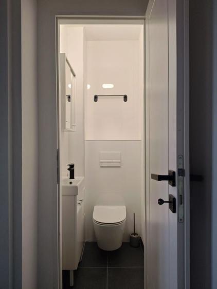 Apartament cu 4 camere decomandat în Ultracentral