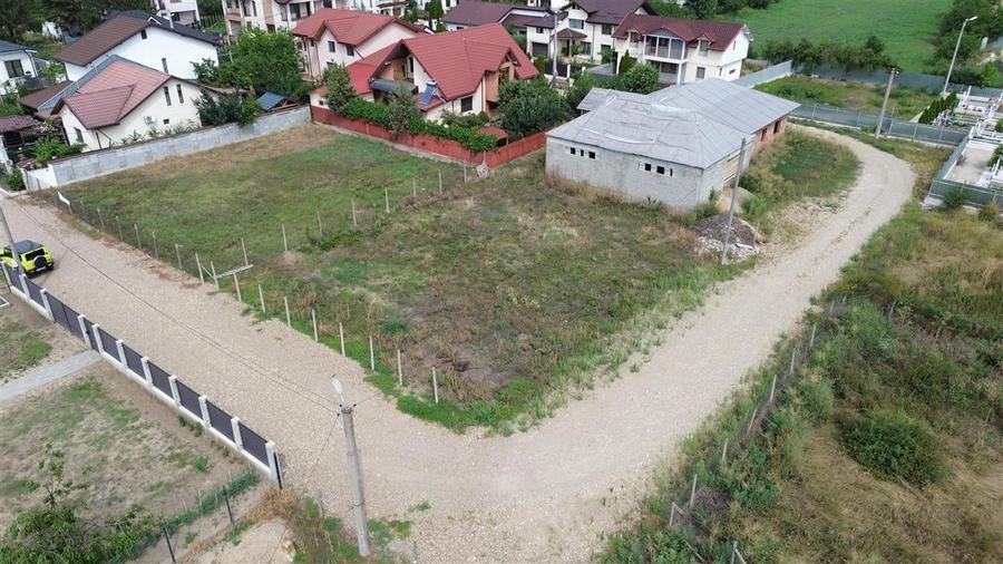 Teren Construcții intravilan de 539 mp, în Obor