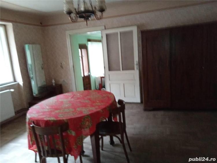 Casă cu 4 camere în Râșnov Romacril