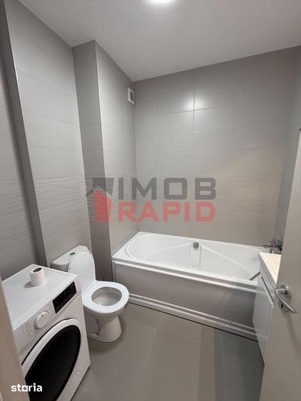 Apartament cu 4 camere decomandat în Central