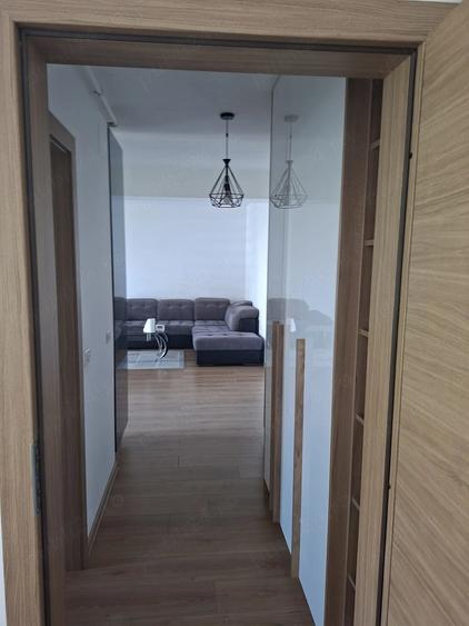 Apartament cu 2 camere semidecomandat în Central