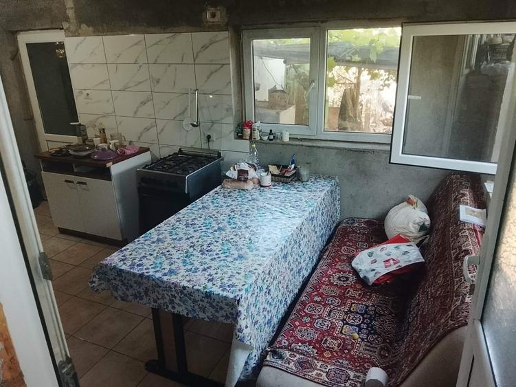 Casă individuală cu 4 camere cu Teren 1000 Mp în Tulucești