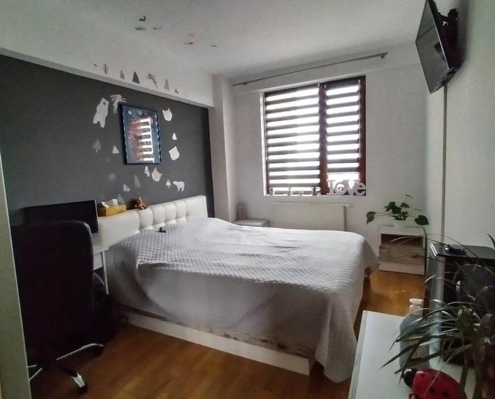 Vând apartament cu două camere în zona Aradului - 5
