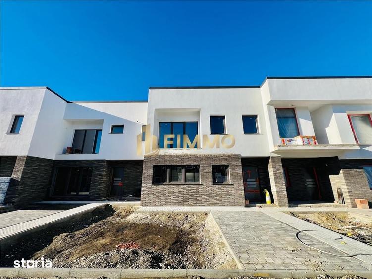 Casă cu 4 camere cu Teren 250 Mp în Șcheia