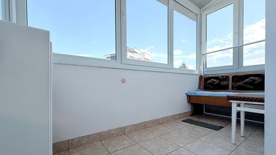 Apartament cu 2 camere decomandat, mobilat în Centrul Civic