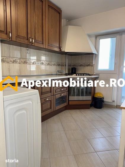 Apartament cu 2 camere decomandat în Centrul Istoric