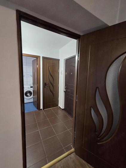 Garsonieră decomandată în Gării