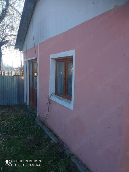 Casă cu 3 camere cu Teren 1000 Mp în Varnița