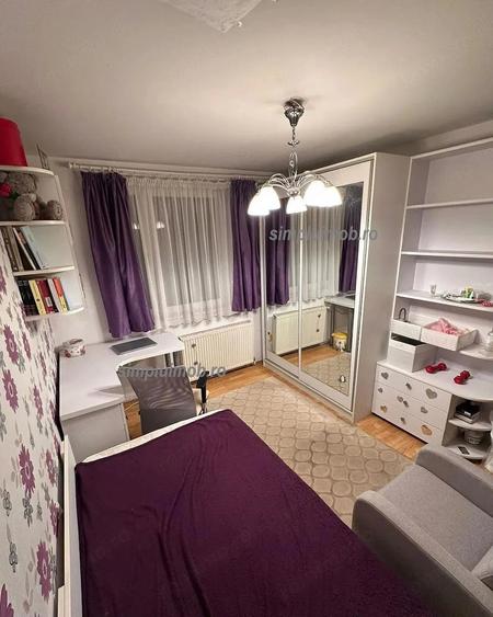 Apartament cu 4 camere decomandat în Titan
