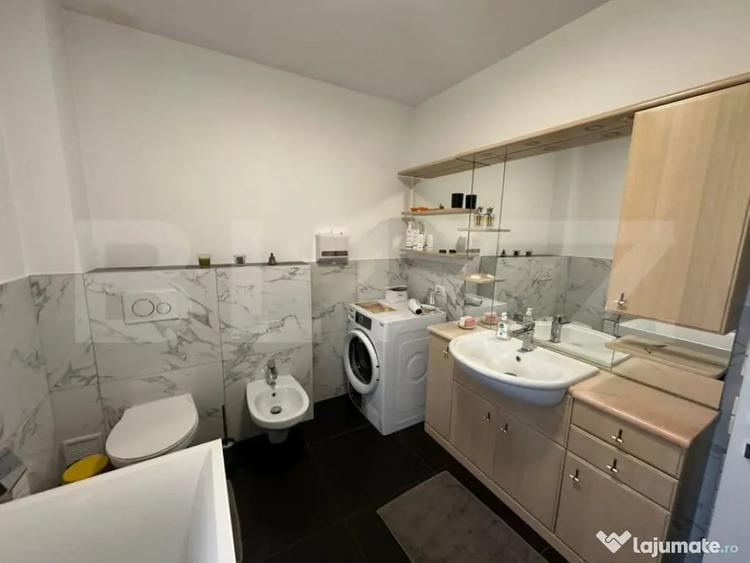 Casă cu 7 camere cu Teren 163 Mp în Lucian Blaga