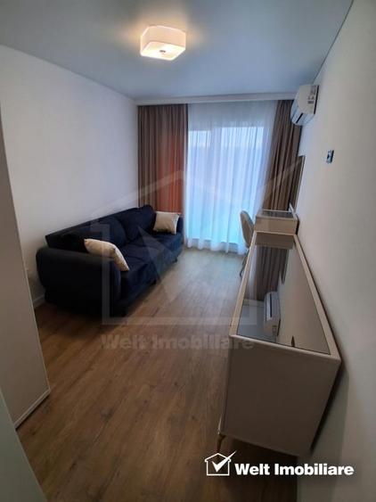 Apartament cu 3 camere semidecomandat, mobilat în Zorilor