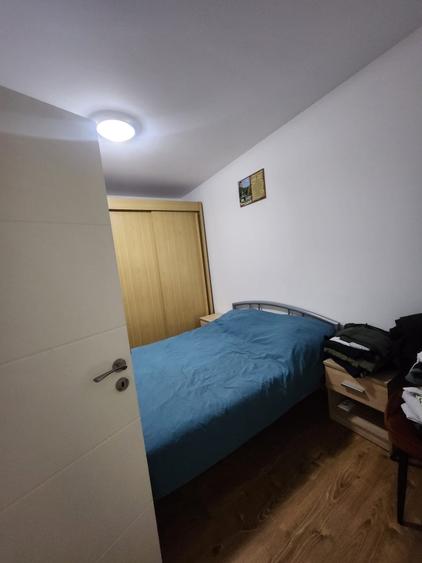 Apartament cu 3 camere, 61 mp, 2 balcoane, zona Florilor - 4
