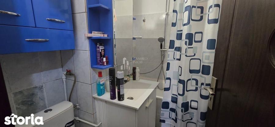 Apartament cu 2 camere decomandat în Pieptănari