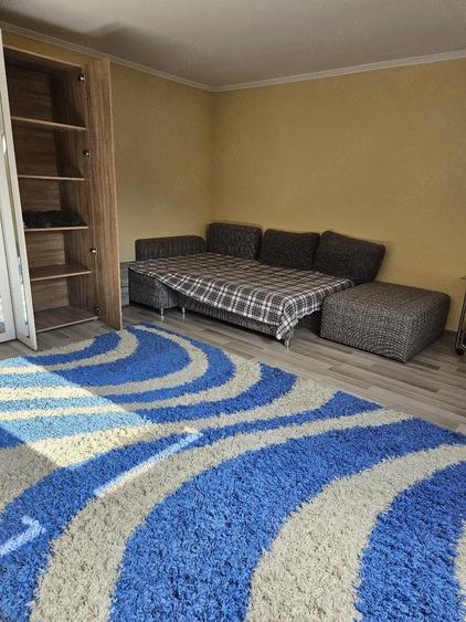 Casă cu 2 camere cu Teren 90 Mp în Central