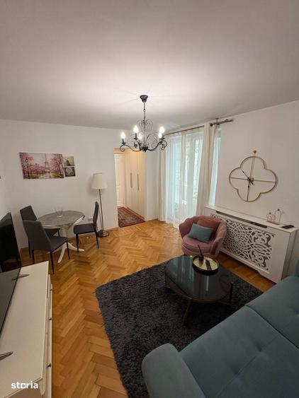 Apartament cu 2 camere în Romană