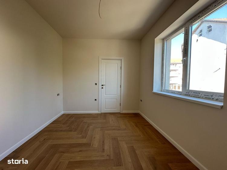 Apartament cu 3 camere în Iosia