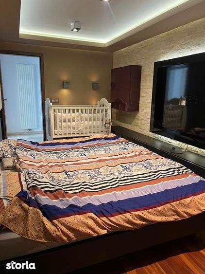 Apartament cu 4 camere în Central