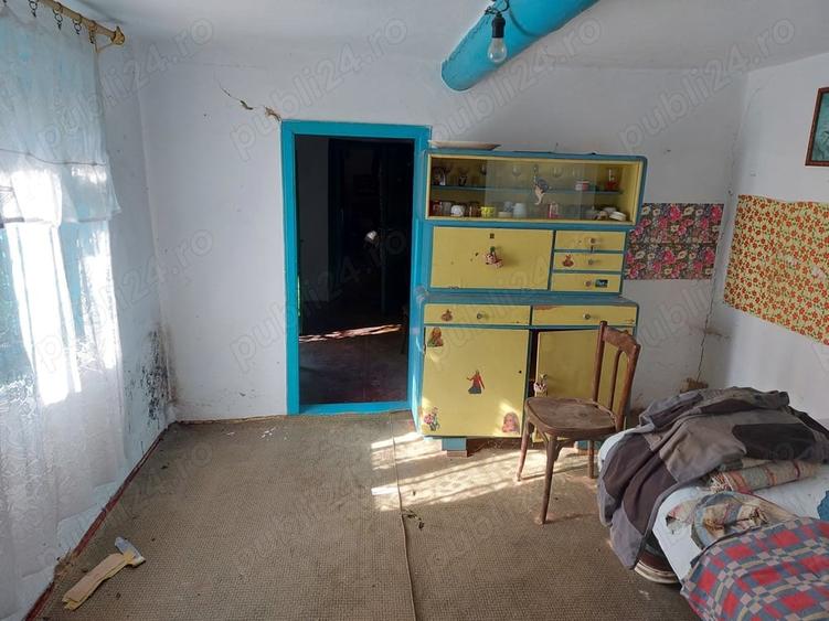 Casă cu 4 camere în Slava Rusă