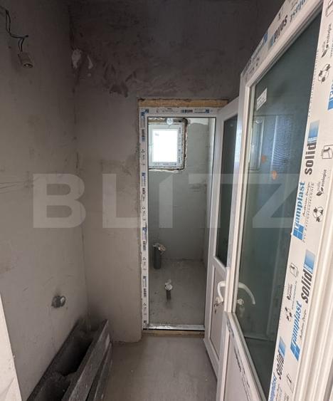 Casă individuală cu 9 camere cu Teren 500 Mp în Gherla