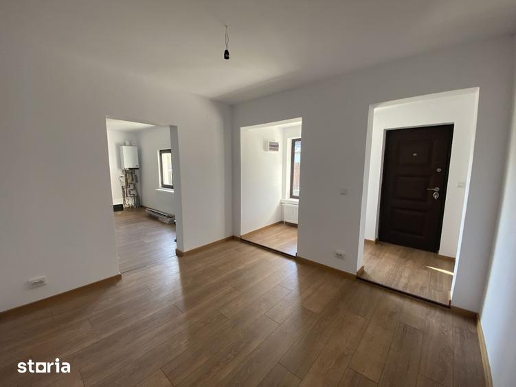 Casă cu 4 camere cu Teren 529 Mp în Central