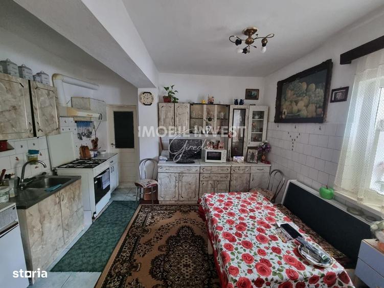 Casa individuala | 440 mp utili | P+E+M | Centru | 249.000 - 8