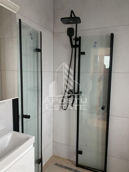 Duplex cu 4 camere cu Canalizare în Bucovăț (Remetea Mare)