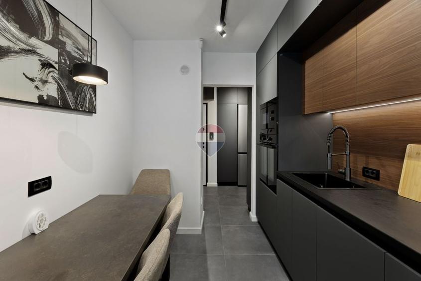 Apartament cu 2 camere decomandat în Podgoria