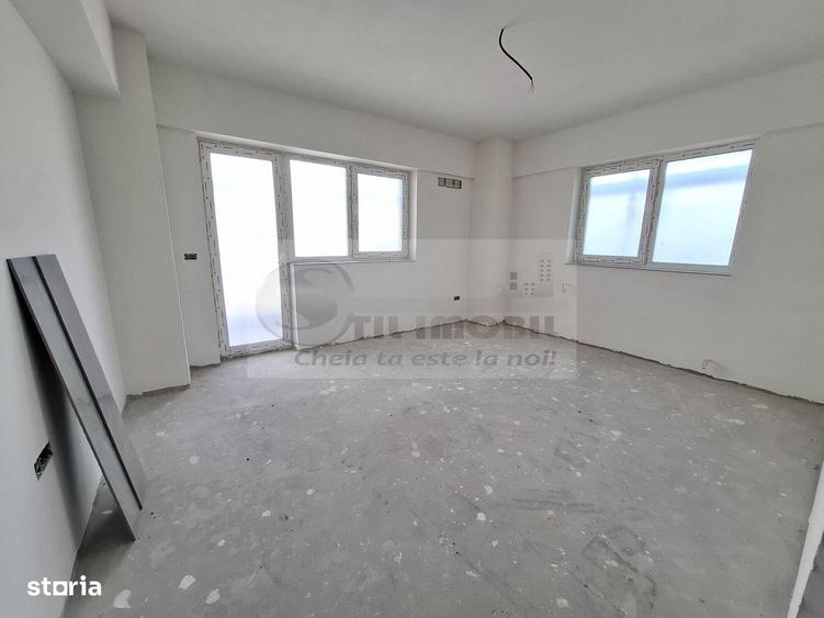 Apartament cu 3 camere decomandat în Galata