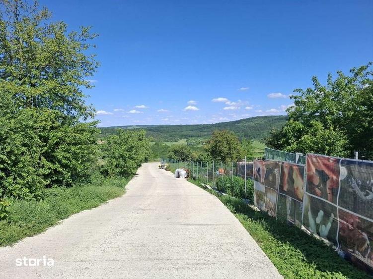 Teren de 603 mp, în Aroneanu