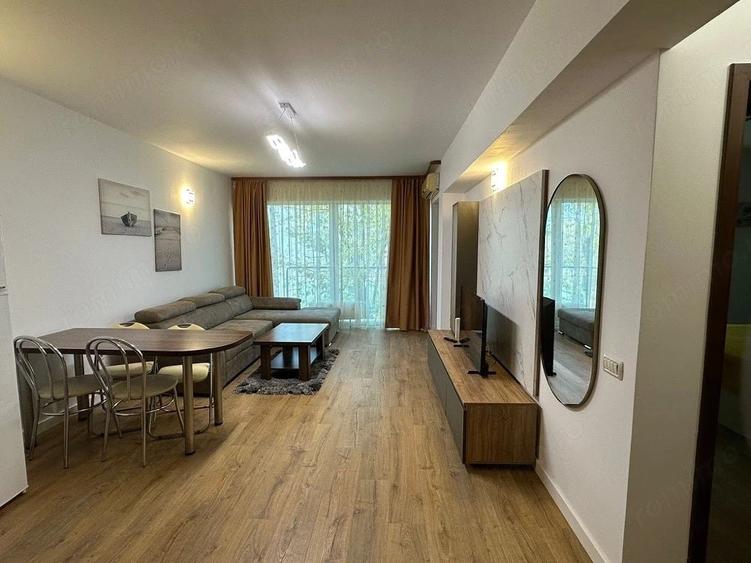 Apartament cu 2 camere semidecomandat în Poarta 6
