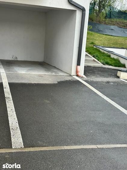 Apartament cu 3 camere în Baciu