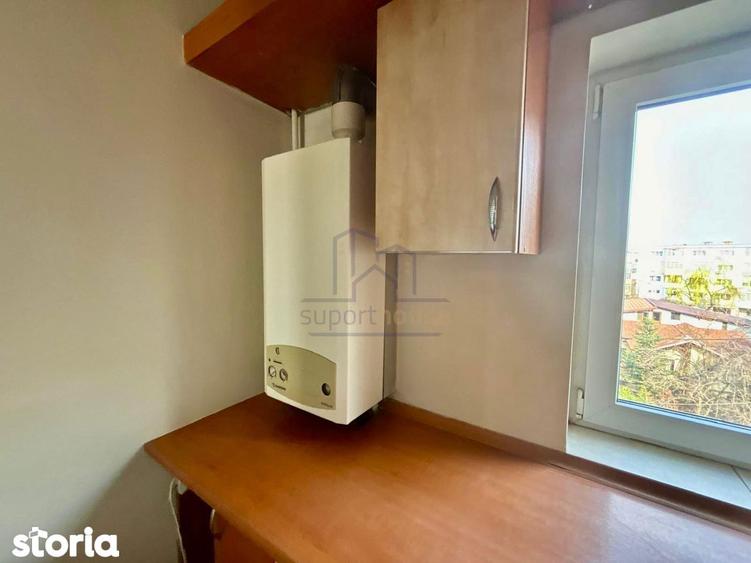 Apartament cu 3 camere decomandat, mobilat în Cantacuzino