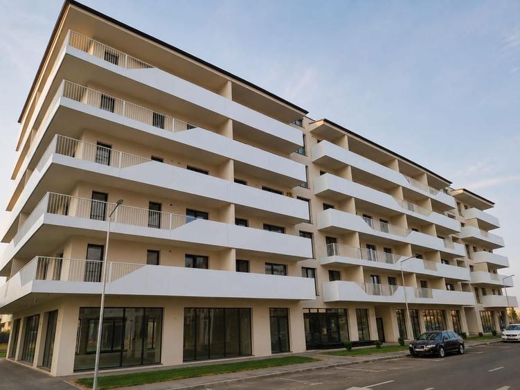 Apartament cu 2 camere semidecomandat, mobilat în Florești
