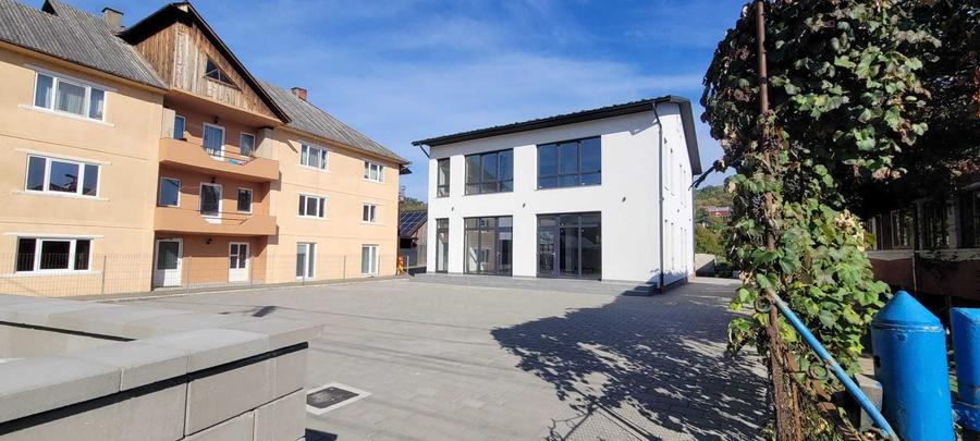 Spațiu comercial, de 280 mp, în Central