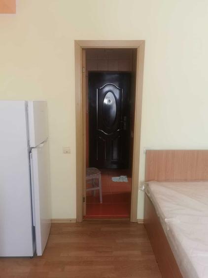 Garsonieră decomandată în Micro 39