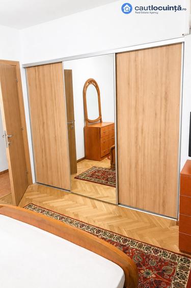 Apartament cu 3 camere decomandat, mobilat în Unirii