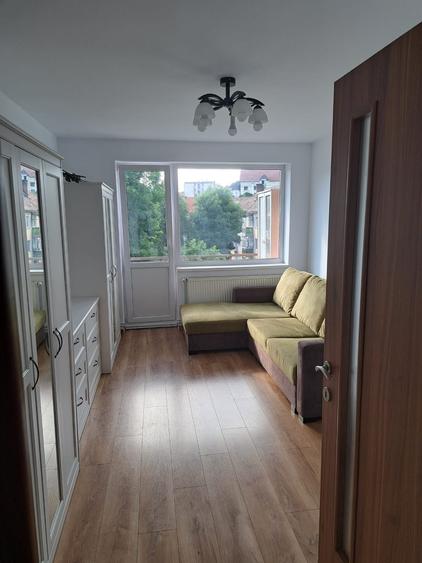 Apartament de vanzare - 7