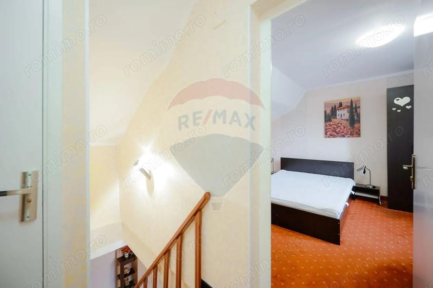 Apartament cu 4 camere decomandat în Central