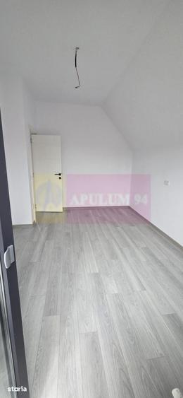 Casă cu 4 camere cu Teren 450 Mp în Brebu