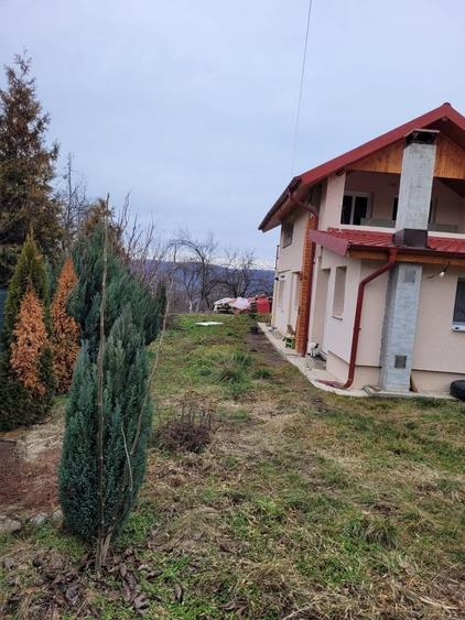Vand casa finalizata recent - 1