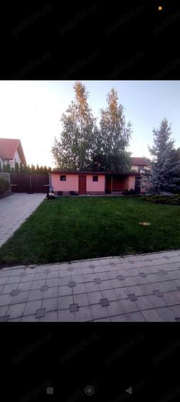Casă cu 5 camere cu Teren 500 Mp în Sânpetru