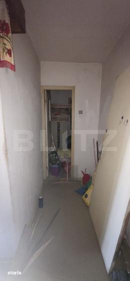 Apartament cu 3 camere în Andrei Mureșanu