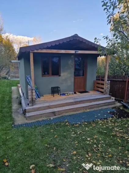 Casă cu 2 camere cu Teren 650 Mp în Ghioșești