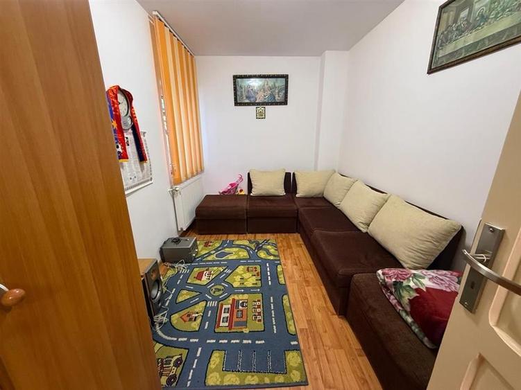 Casă individuală cu 5 camere cu Canalizare în Terezian