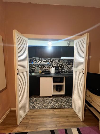 Apartament cu 2 camere semidecomandat în Universitate