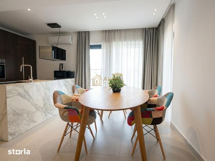 Apartament cu 3 camere decomandat în 1 Mai